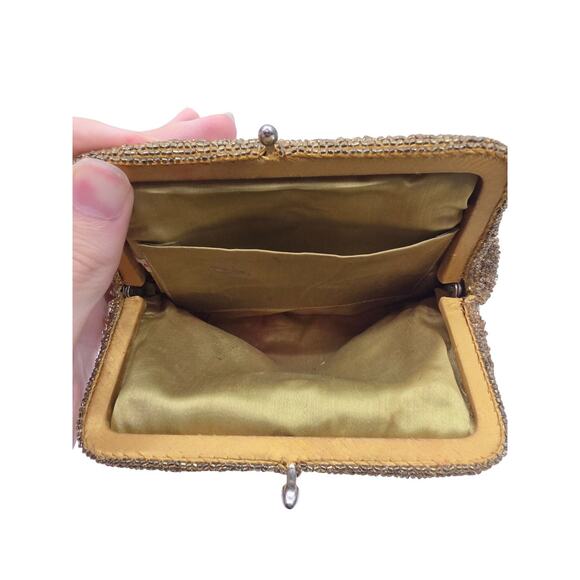 Vintage Beaded Sequin Clutch Purse Gold Made In Japan - Picture 2 of 9